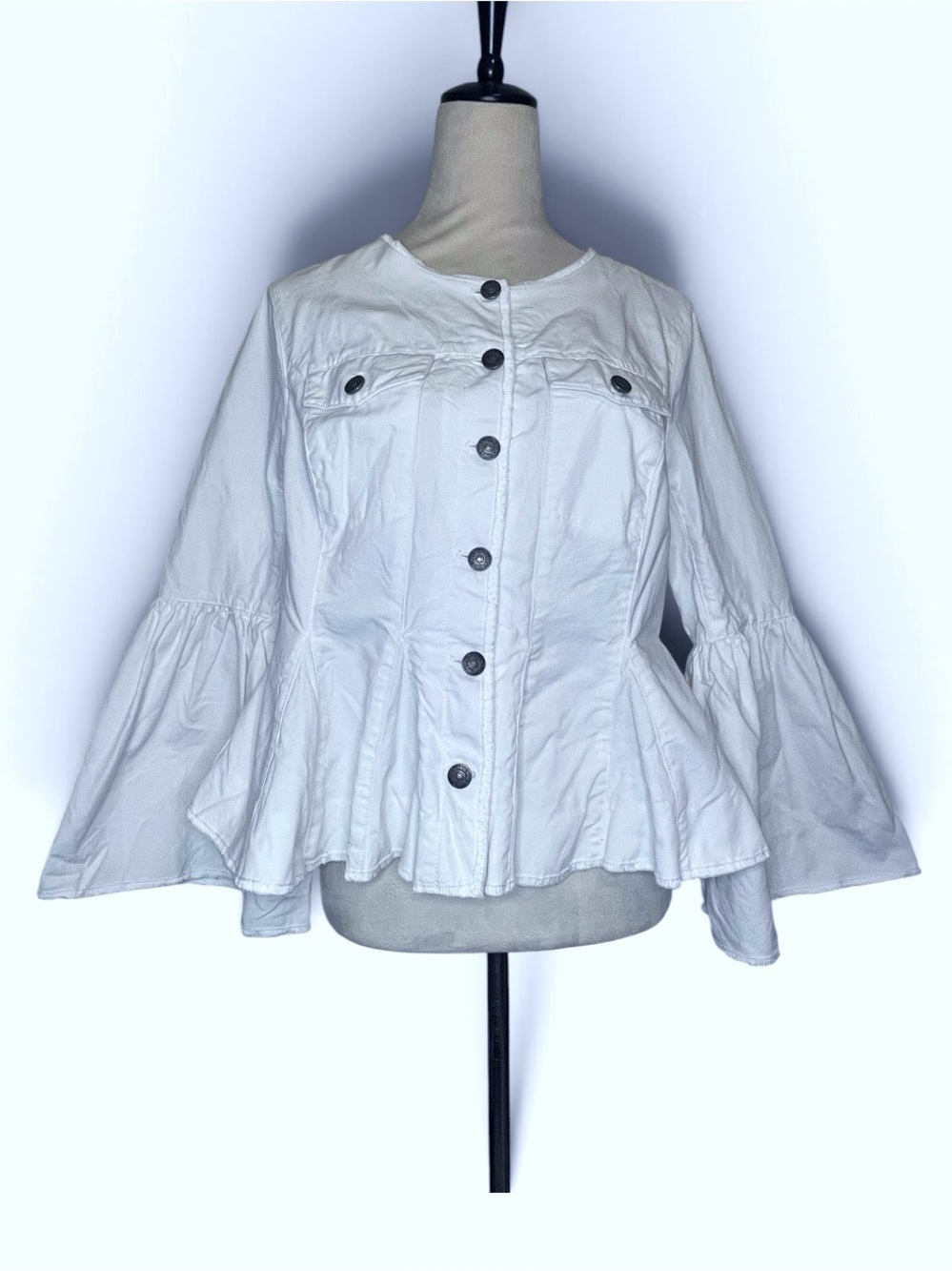 Cinq à Sept White Josephina Bell Sleeve Peplum Button-Down Jacket Size M